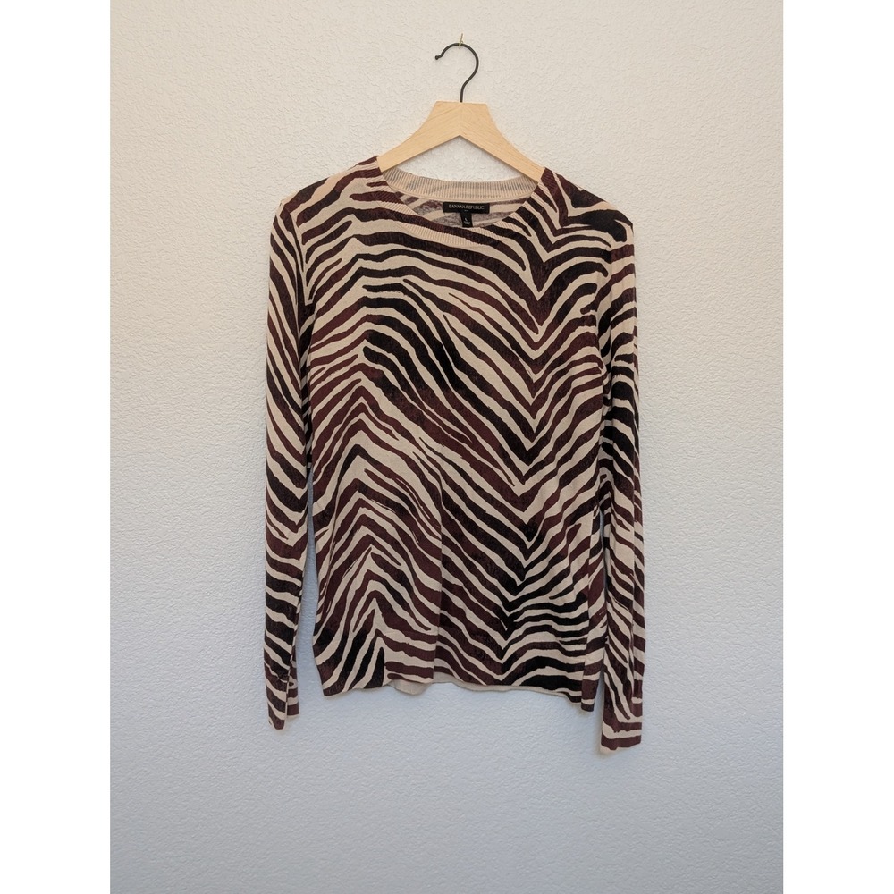 Banana Republic Zebra Print Crew Neck Sweater Large